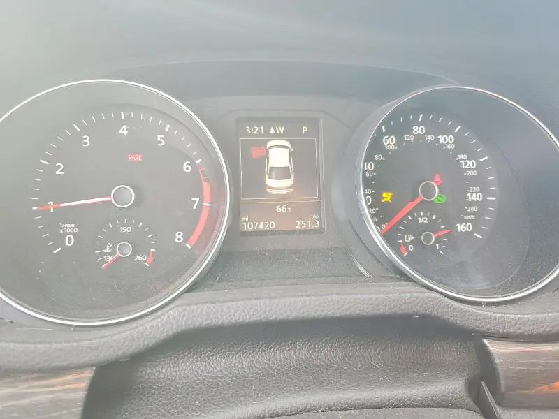 2017 VOLKSWAGEN PASSAT SE  