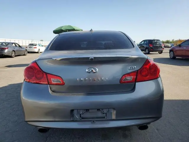 2010 INFINITI G37 BASE  