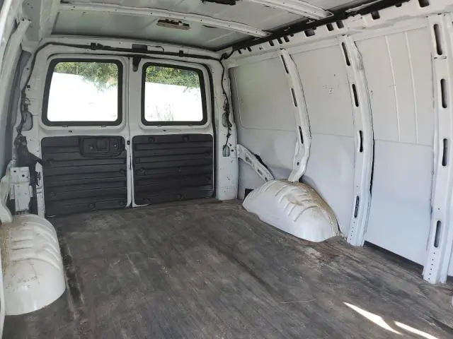 2016 CHEVROLET EXPRESS G2500   