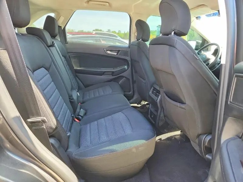 2016 FORD EDGE SE  