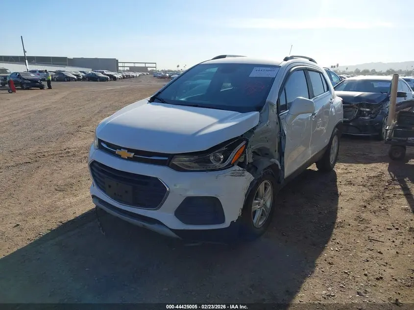2017 CHEVROLET TRAX LT