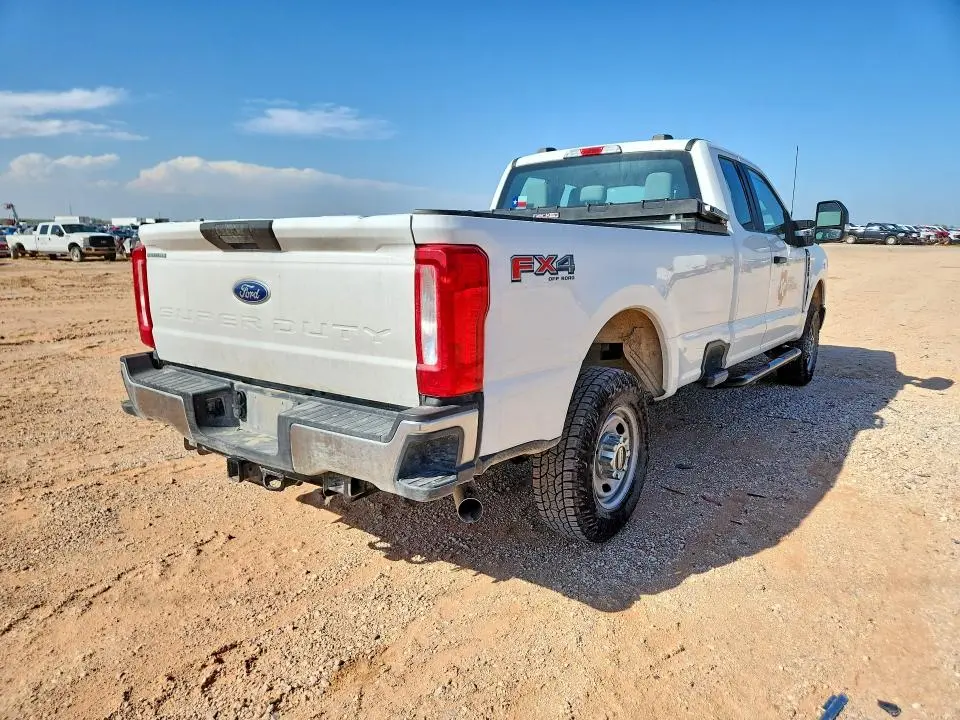2023 FORD F250   