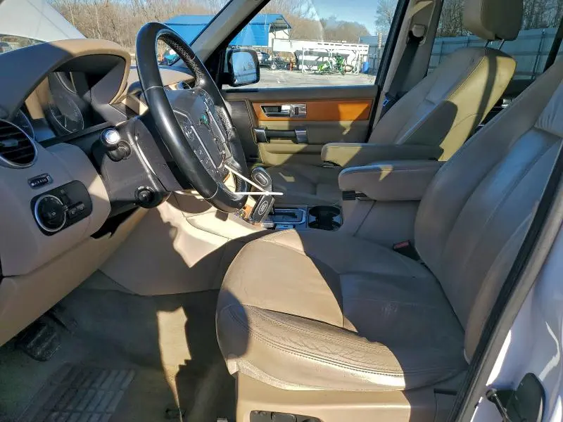 2012 LAND ROVER LR4 HSE LUXURY  
