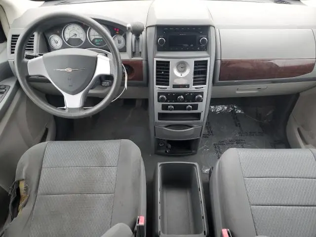 2010 CHRYSLER TOWN & COUNTRY LX  