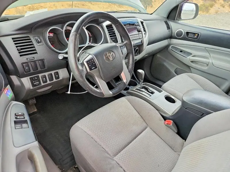 2012 TOYOTA TACOMA V6  