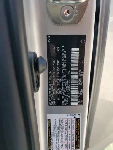 2024 TOYOTA 4RUNNER SR5/SR5 PREMIUM  