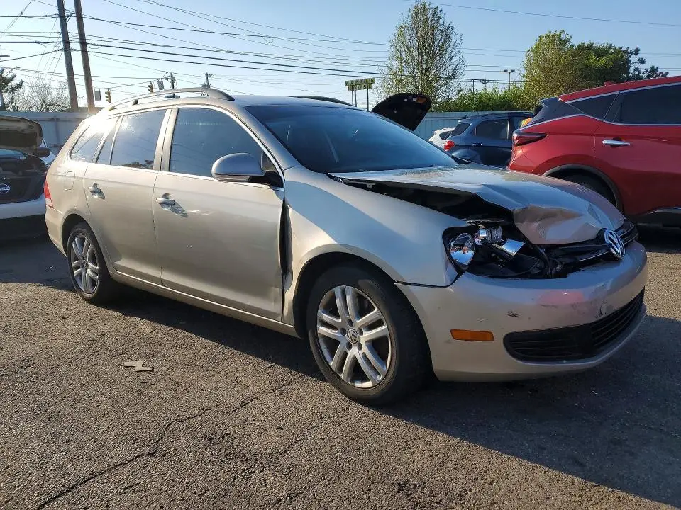 2013 VOLKSWAGEN JETTA TDI  