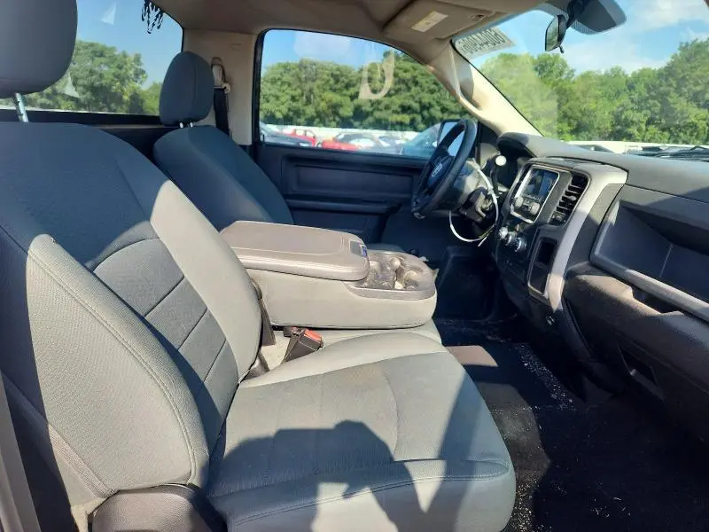 2014 RAM 1500 ST  