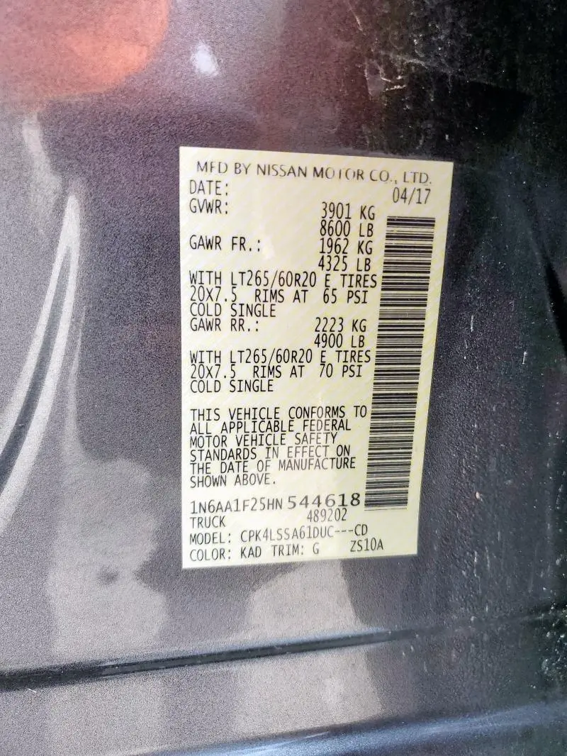 2017 NISSAN TITAN XD SL  
