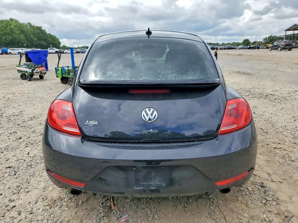 2014 VOLKSWAGEN BEETLE TURBO  