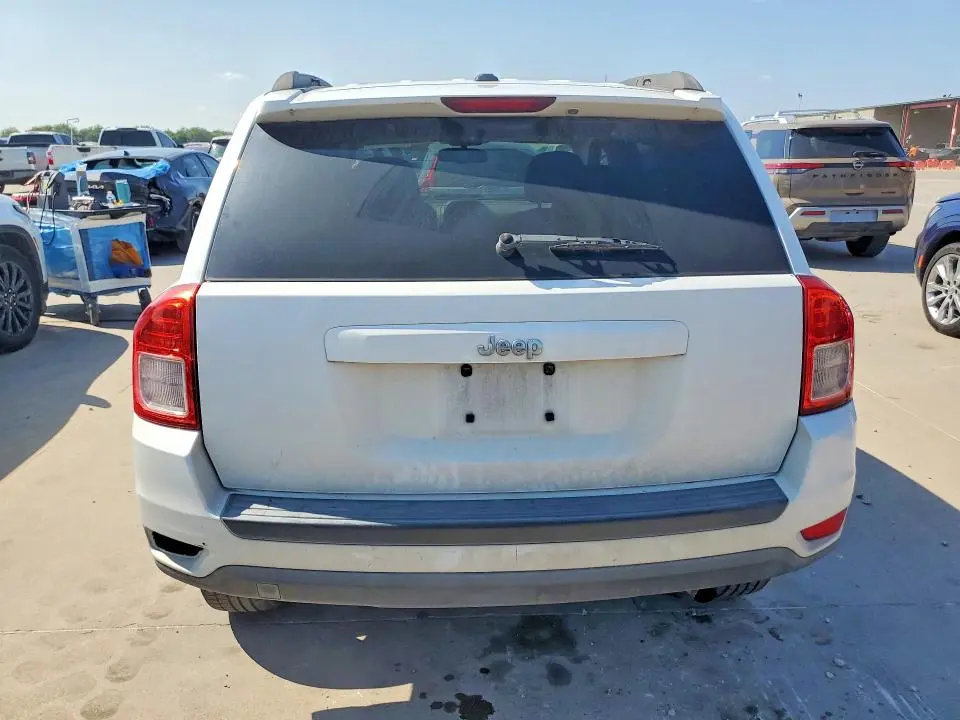 2011 JEEP COMPASS SPORT  
