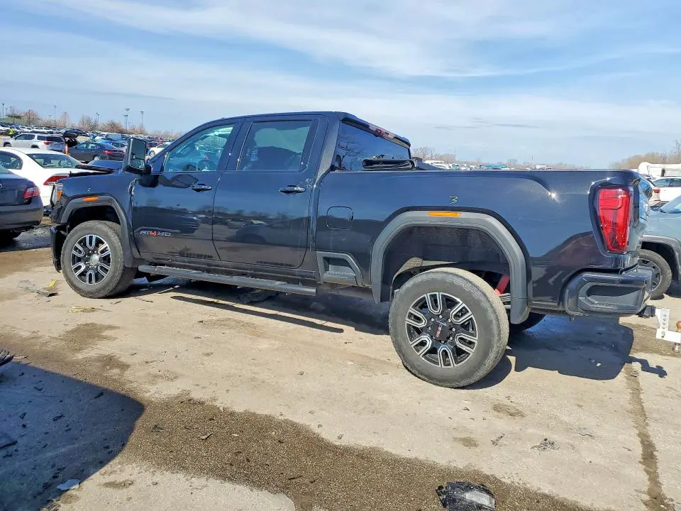 2023 GMC SIERRA K2500 AT4  