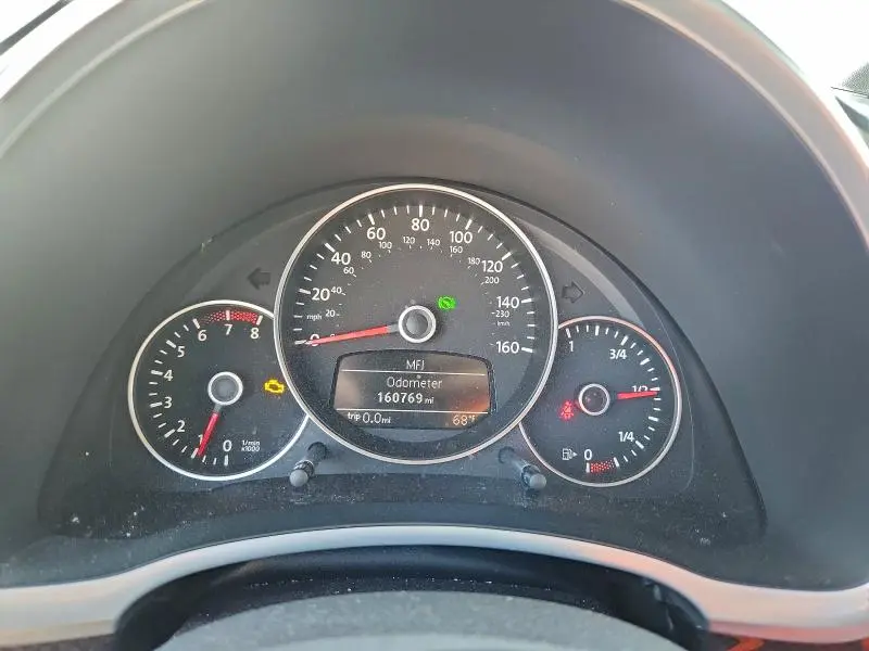 2012 VOLKSWAGEN BEETLE TURBO  