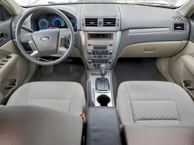 2011 FORD FUSION SE  