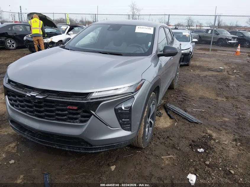 2024 CHEVROLET TRAX FWD 1RS