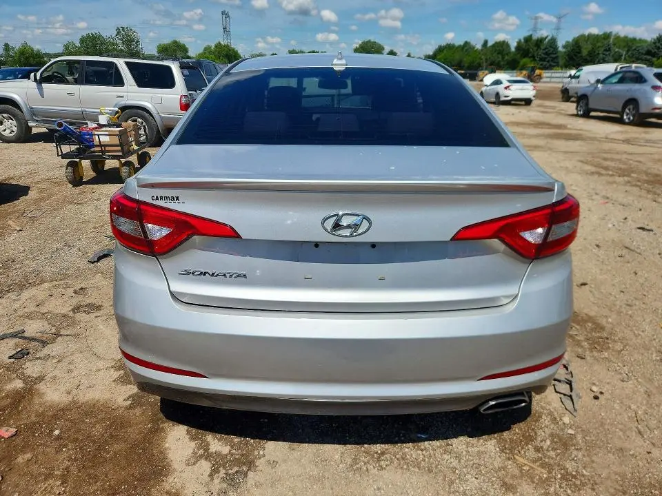 2015 HYUNDAI SONATA SE  
