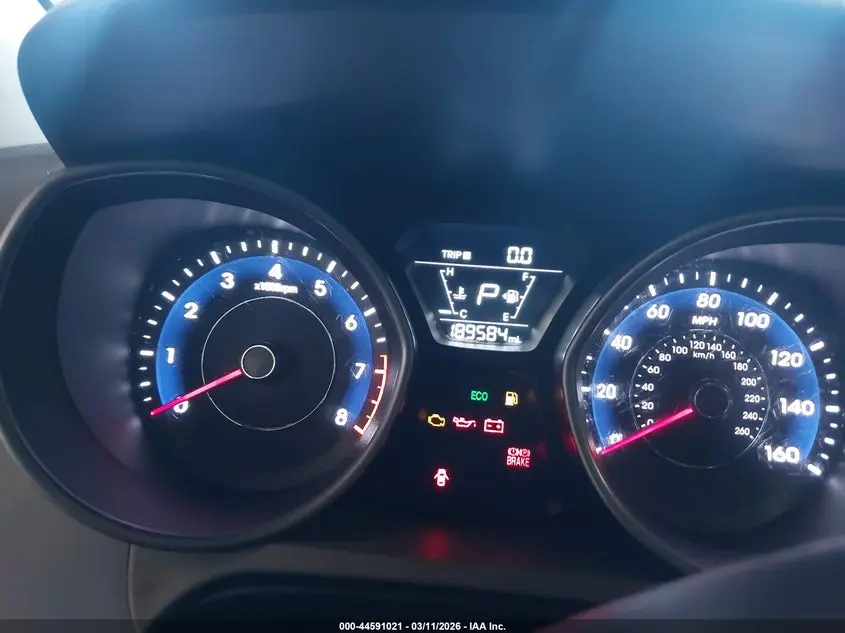 2014 HYUNDAI ELANTRA SE