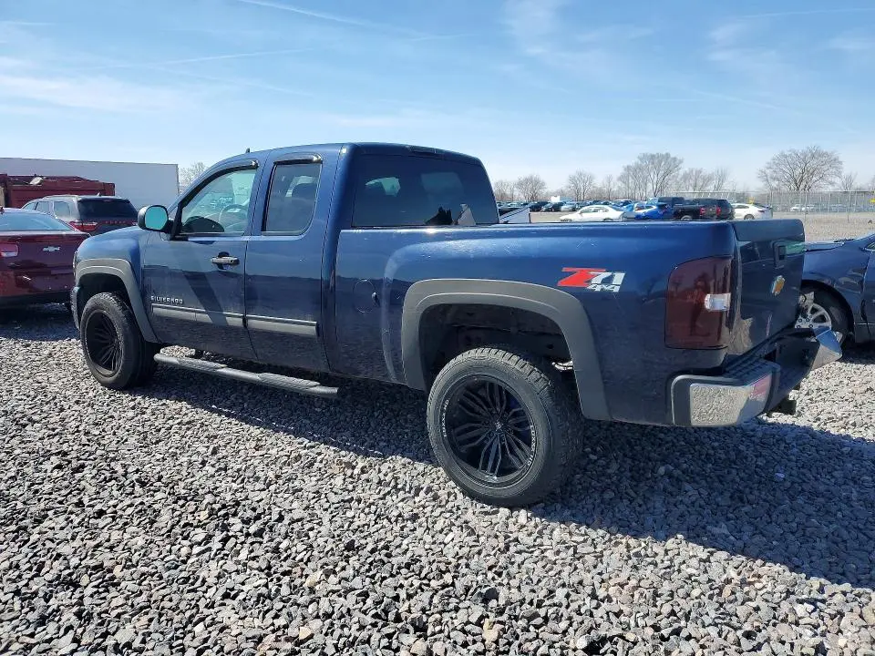 2011 CHEVROLET SILVERADO K1500 LT  