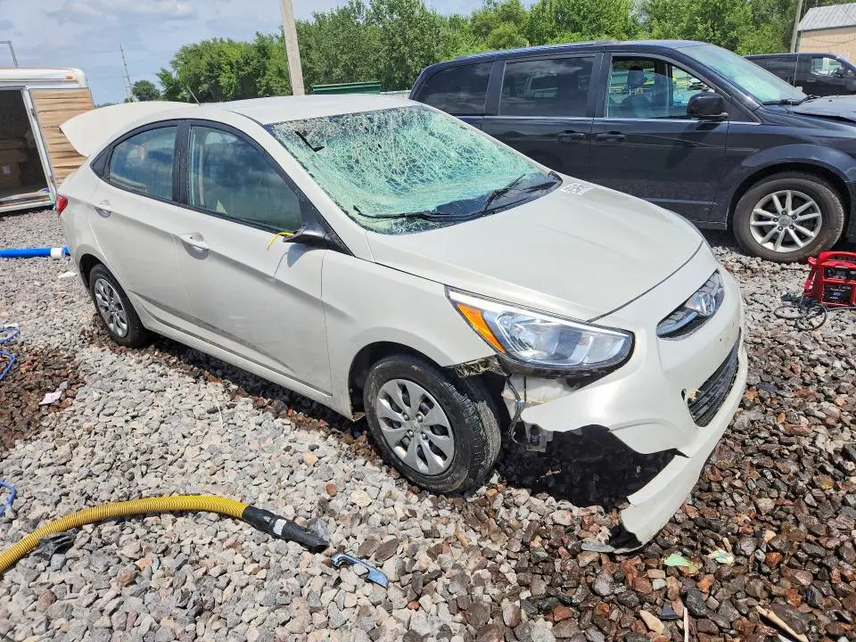 2016 HYUNDAI ACCENT SE  