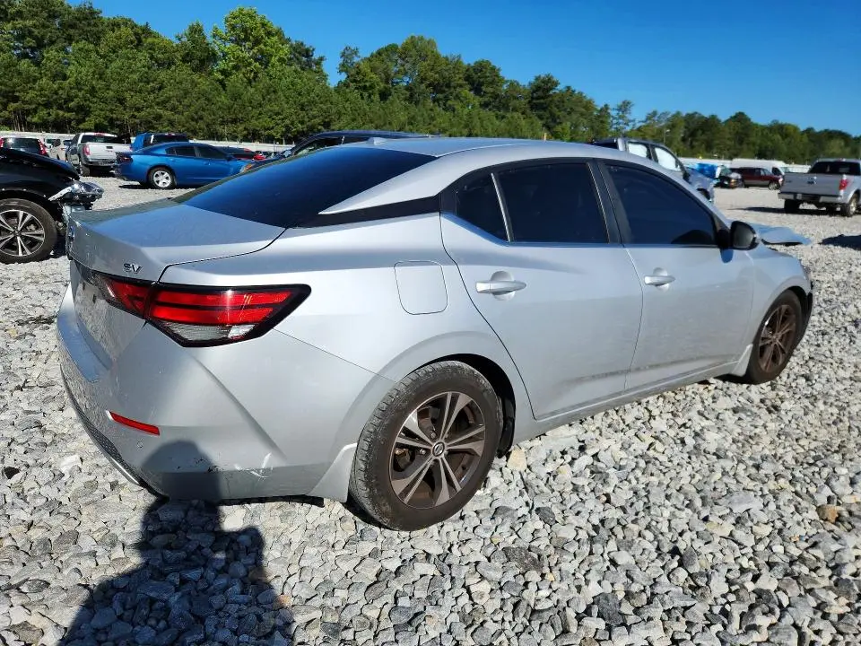 2021 NISSAN SENTRA SV  