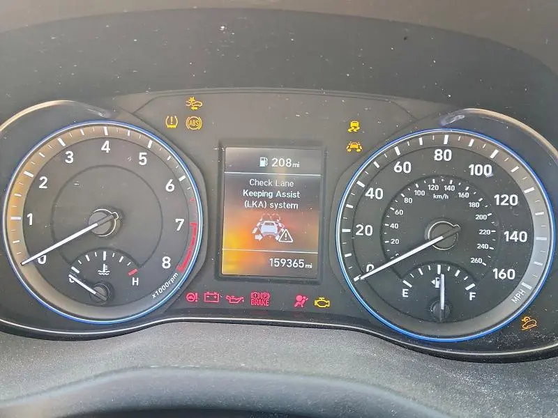 2020 HYUNDAI KONA SE  