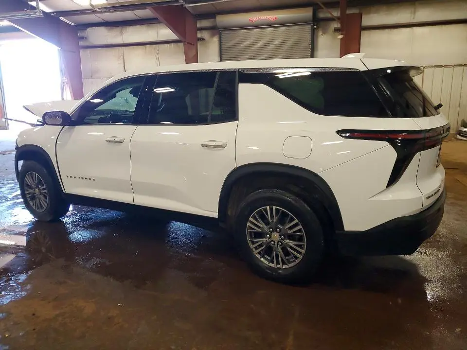 2024 CHEVROLET TRAVERSE LS  