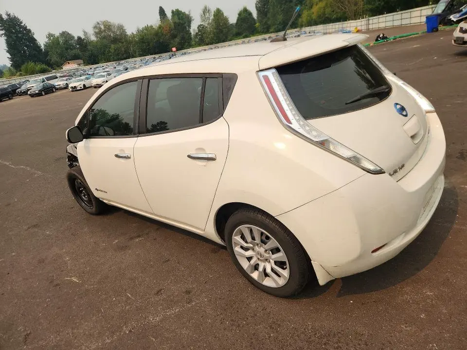 2013 NISSAN LEAF S  