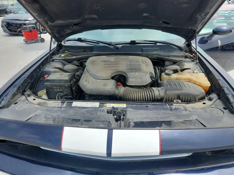 2011 DODGE CHALLENGER   