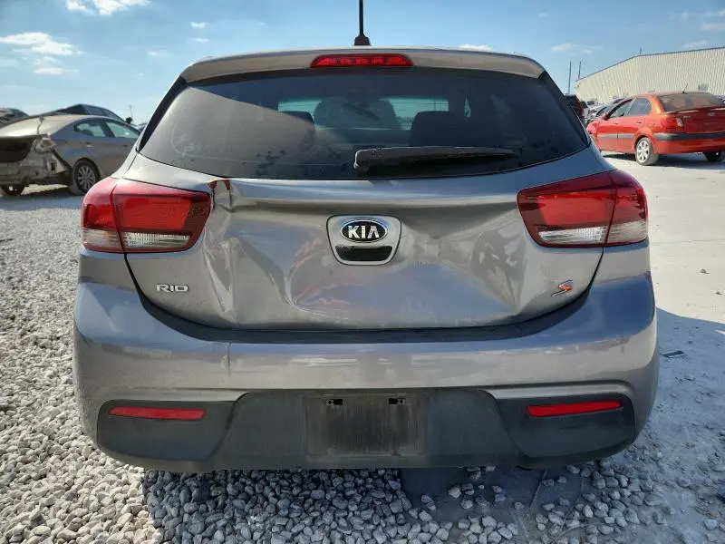2021 KIA RIO S  