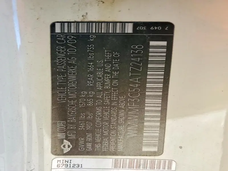 2010 MINI COOPER   