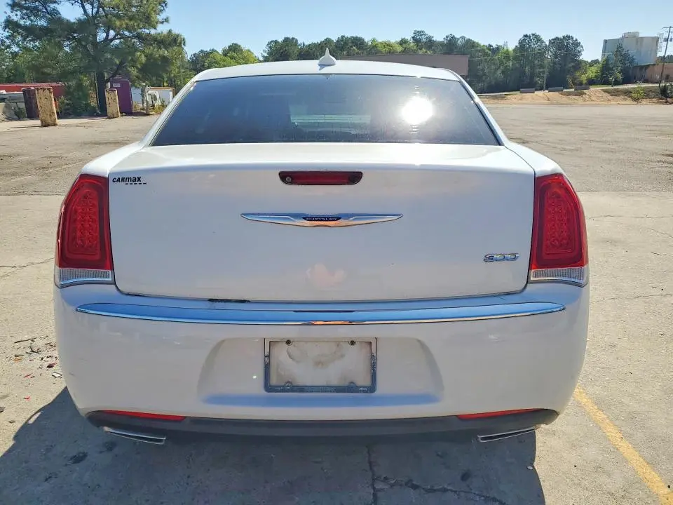2019 CHRYSLER 300 TOURING  
