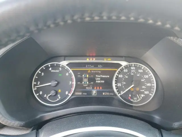 2022 NISSAN SENTRA SV  