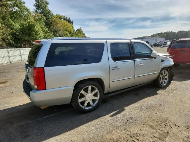 2011 CADILLAC ESCALADE ESV PREMIUM  