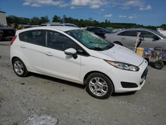 2015 FORD FIESTA SE  