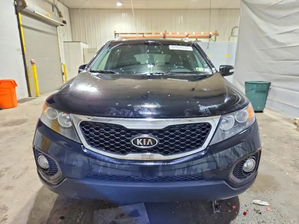 2012 KIA SORENTO LX  