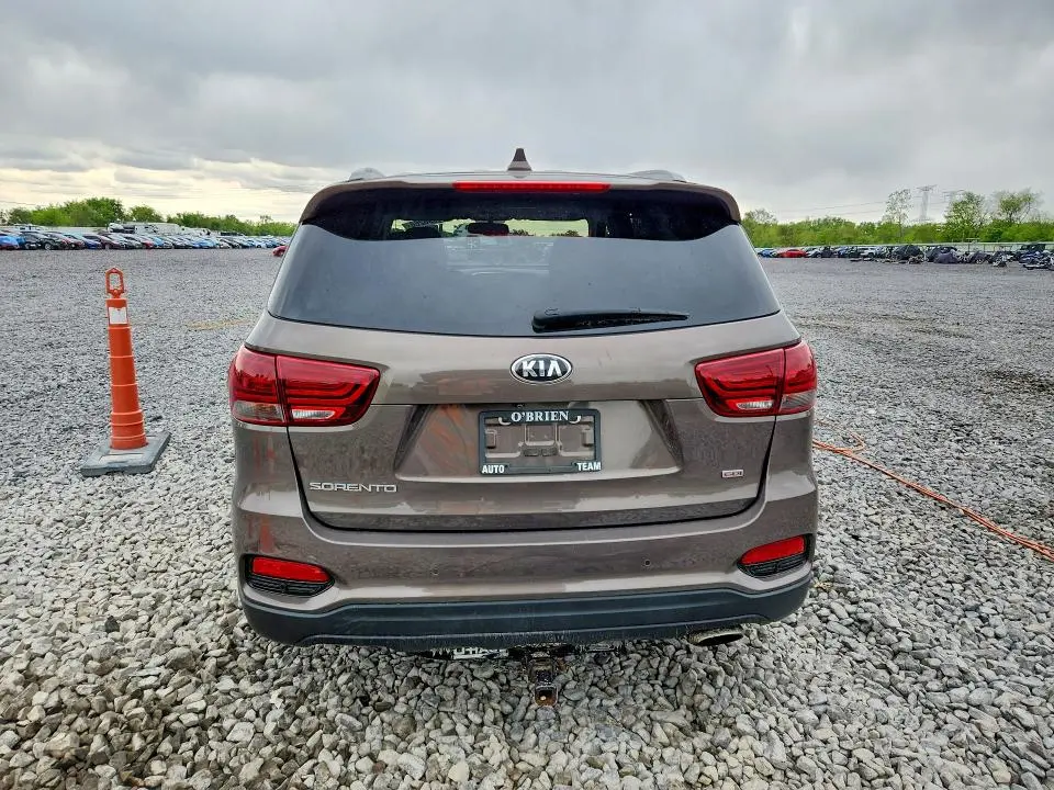 2019 KIA SORENTO LX  