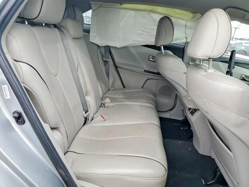 2015 TOYOTA VENZA LE  