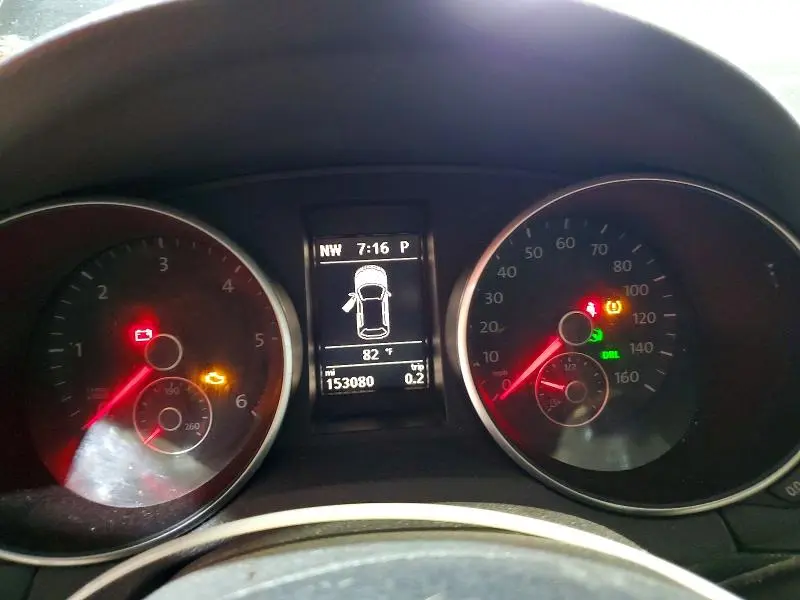 2013 VOLKSWAGEN JETTA TDI  