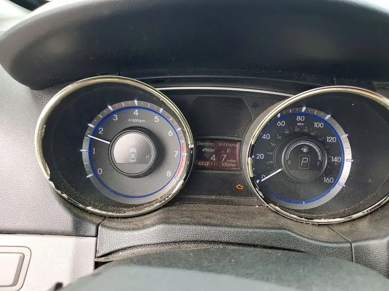 2013 HYUNDAI SONATA GLS  