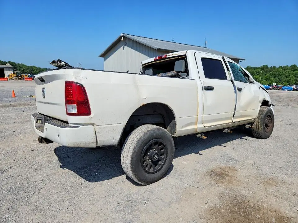 2016 RAM 2500   