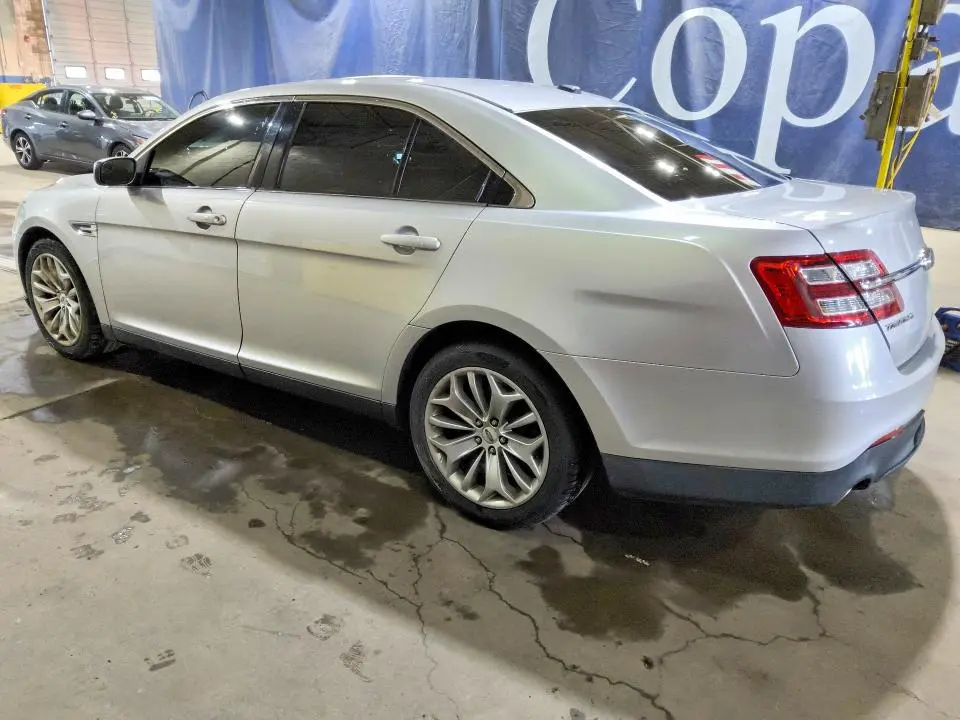 2015 FORD TAURUS LIMITED  