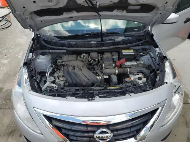 2019 NISSAN VERSA S  