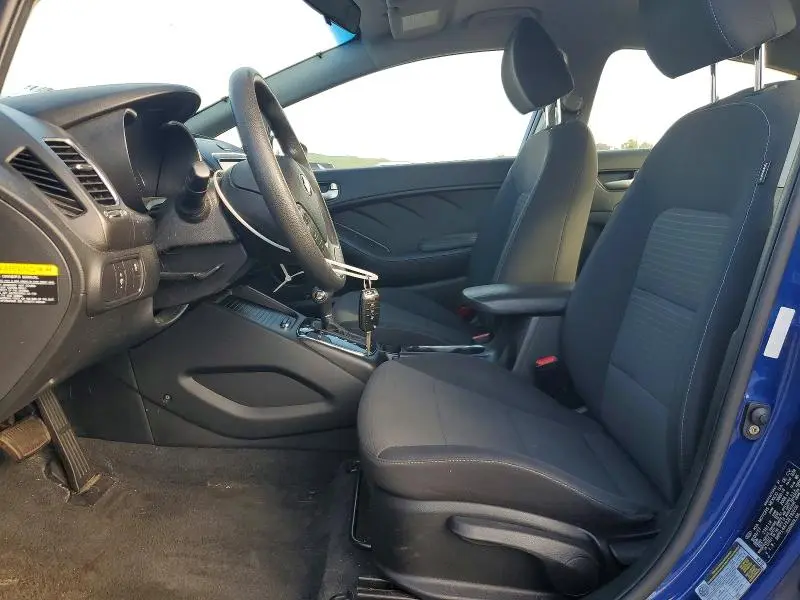 2018 KIA FORTE LX  