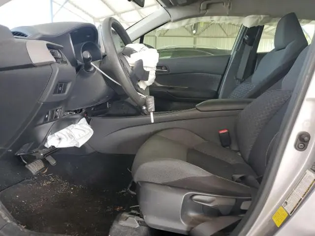 2020 TOYOTA C-HR XLE  