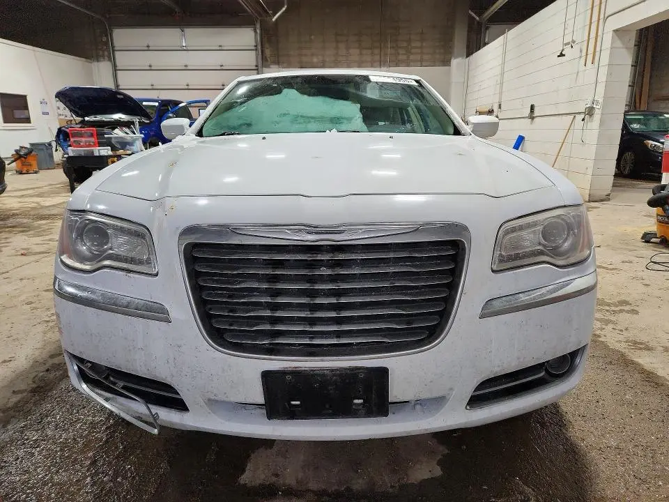 2014 CHRYSLER 300   