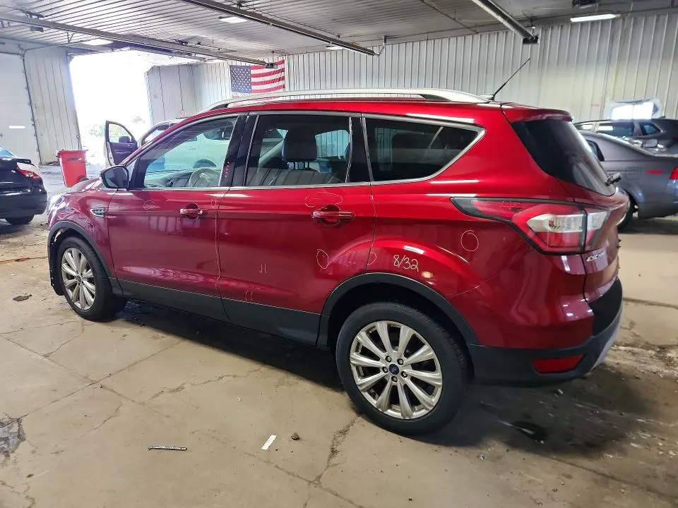 2017 FORD ESCAPE TITANIUM  