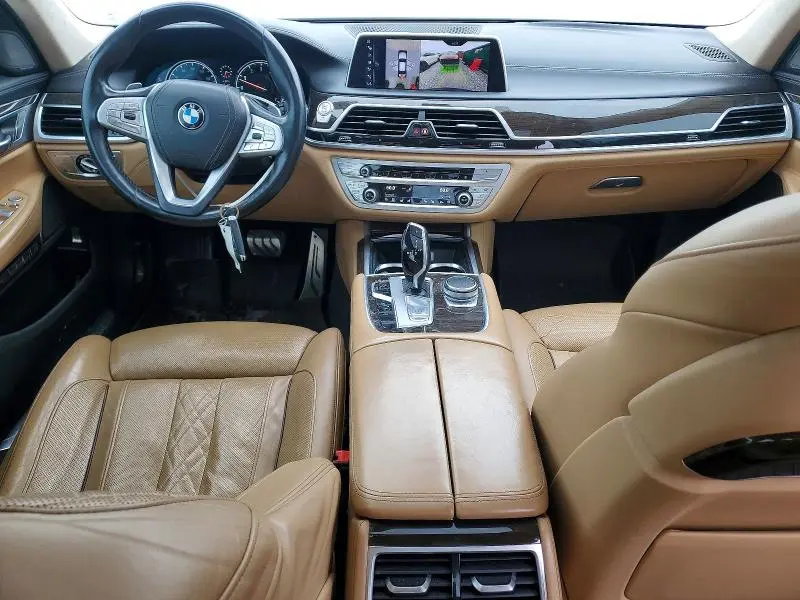 2016 BMW 750 XI  