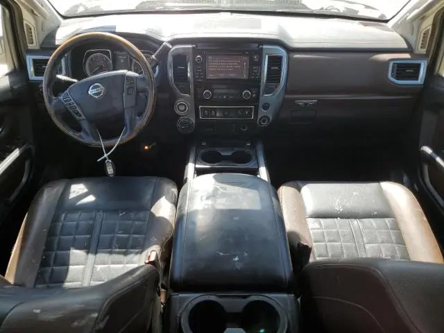 2017 NISSAN TITAN SV  