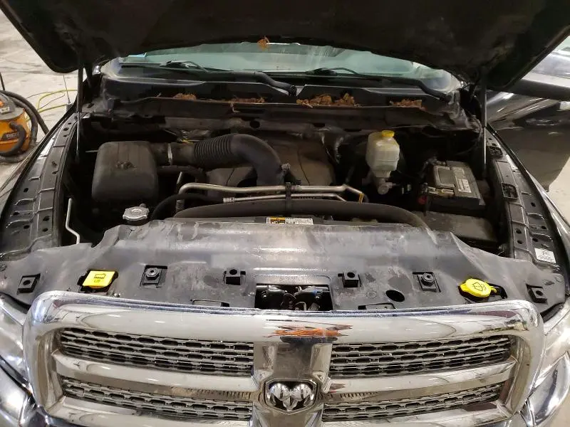 2015 RAM 2500 SLT  