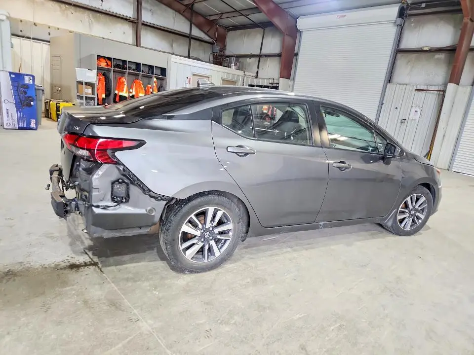 2020 NISSAN VERSA SV  